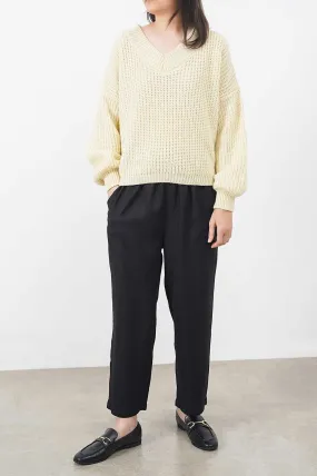 STRAIGHT CREPE PANTS
